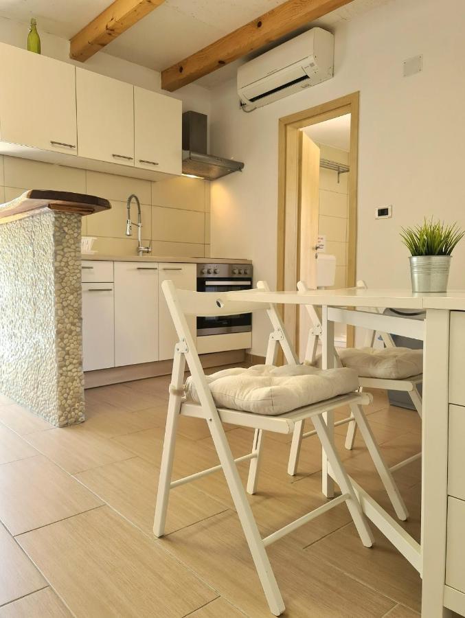 Apartments Sveti Ivan Мощеницька Драга Екстер'єр фото